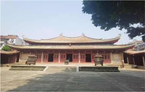 滿城氤氳煙火氣,一日游遍泉州府