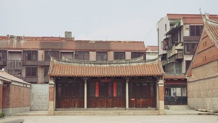 府文廟。好像這才是第一次真正意義上的春季出行。周四還是周五去的,人不太多。每年都說春天要出去耍一圈